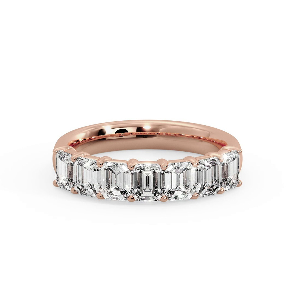 360 degree view of Mae 7 Stone Lab Diamond Band