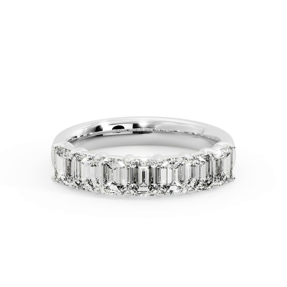 360 degree view of Mae 7 Stone Lab Diamond Band