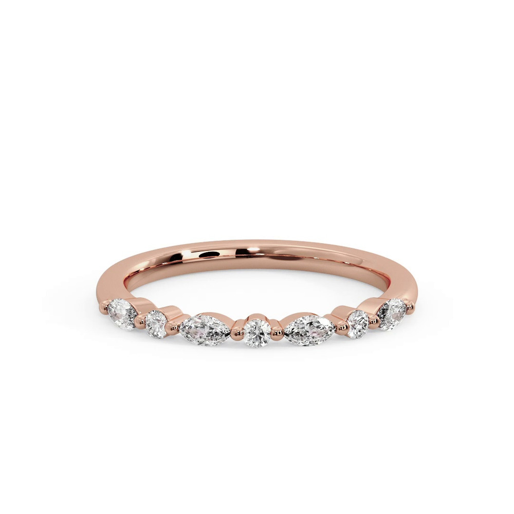 360 degree view of Rachel Pave Band