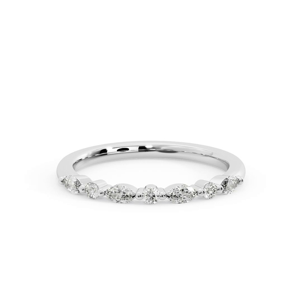 360 degree view of Rachel Pave Band