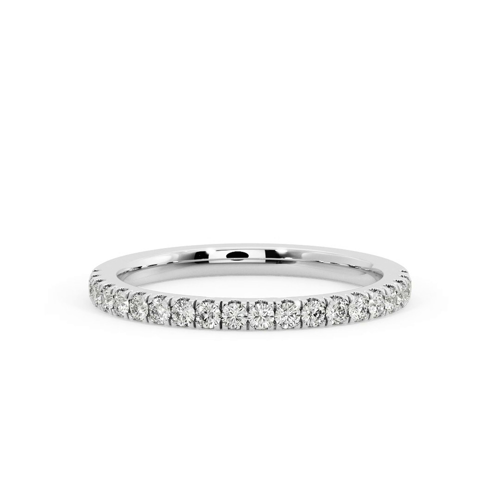 360 degree view of Michelle Pave Band