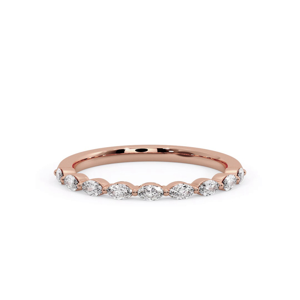 360 degree view of Nicole Pave Band
