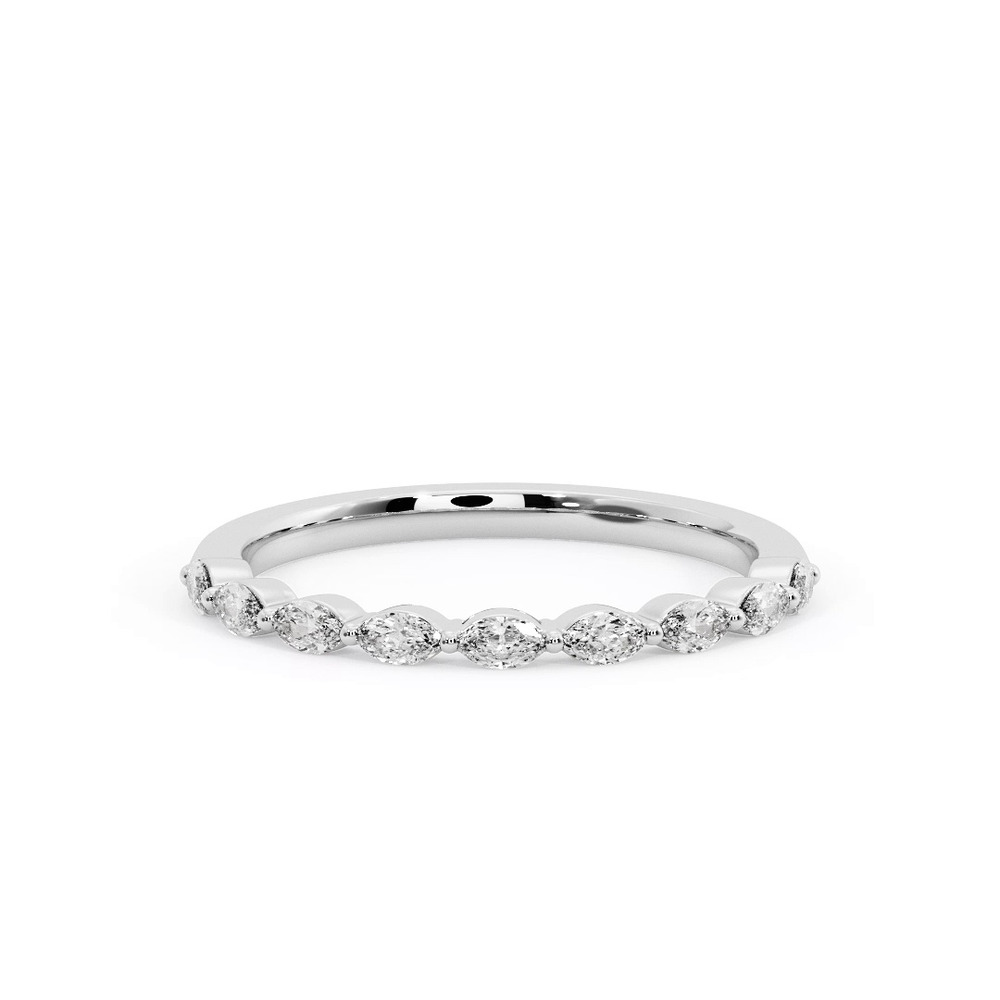 360 degree view of Nicole Pave Band