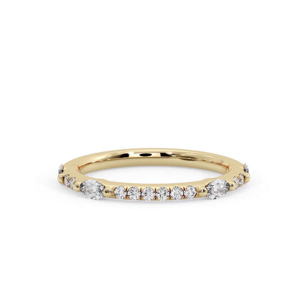 360 degree view of Esmeralda Pave Band