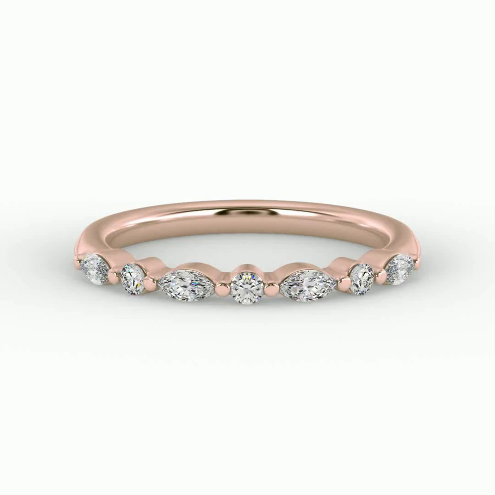 360 degree view of Autumn Pave Band