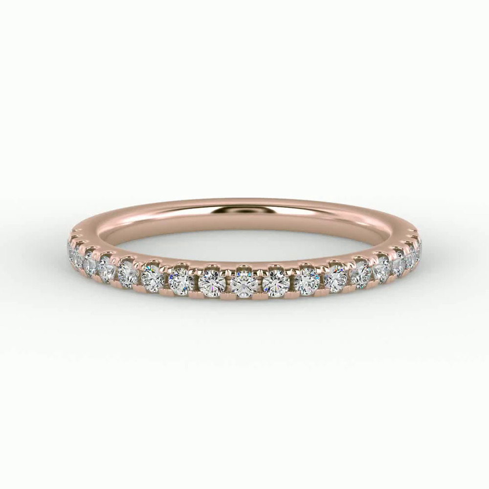 360 degree view of Quinn Pave Band