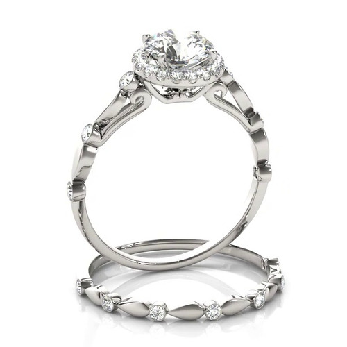 360 degree view of Cora Halo Engagement Ring