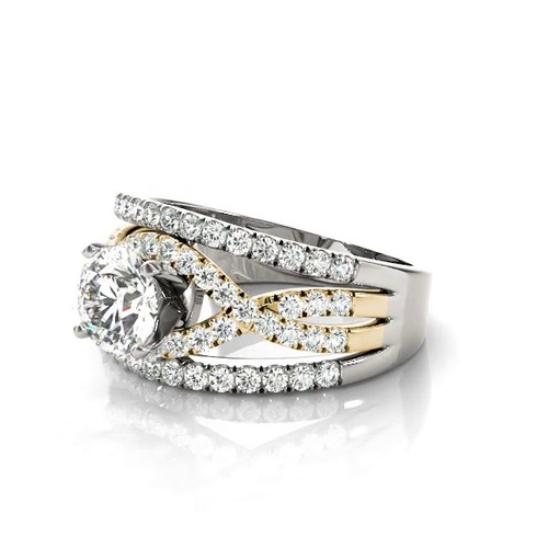 360 degree view of Ama Pavé Diamond Engagement Ring