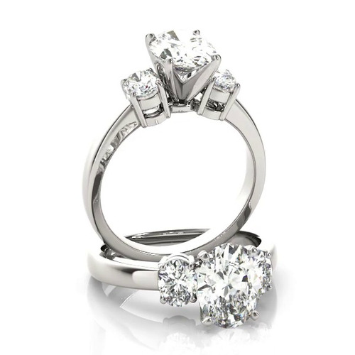 360 degree view of Florentina Three Stone Engagement Ring