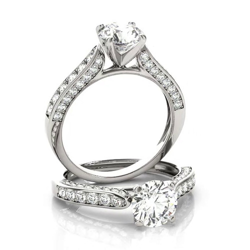 360 degree view of Nika Engagement Ring