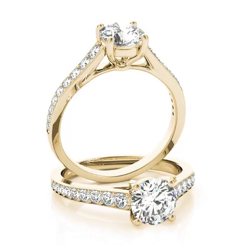 360 degree view of Maia Graduating Diamond Engagement Ring