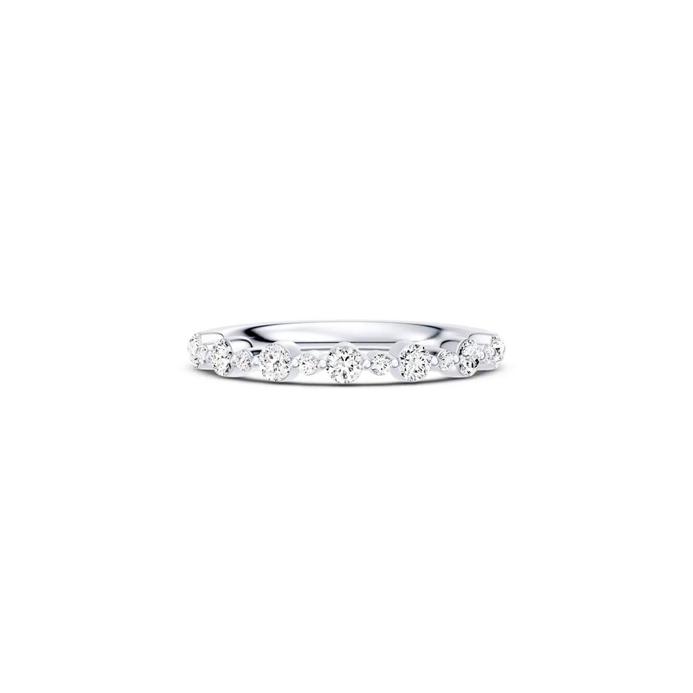 360 degree view of Classic Alternating-Sized Diamond Band (0.50 ct. tw.)