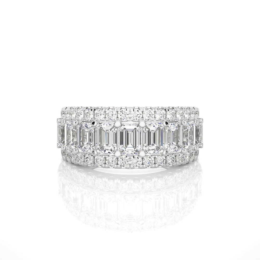 360 degree view of Vivant Emerald-Cut Trio Lab Diamond Band