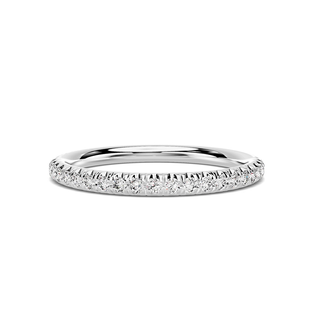 360 degree view of Elaris Pavé Wedding Band