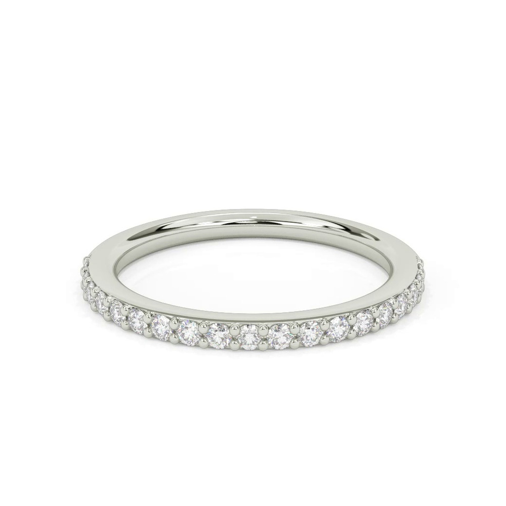 360 degree view of Renee Pavé Diamond Band