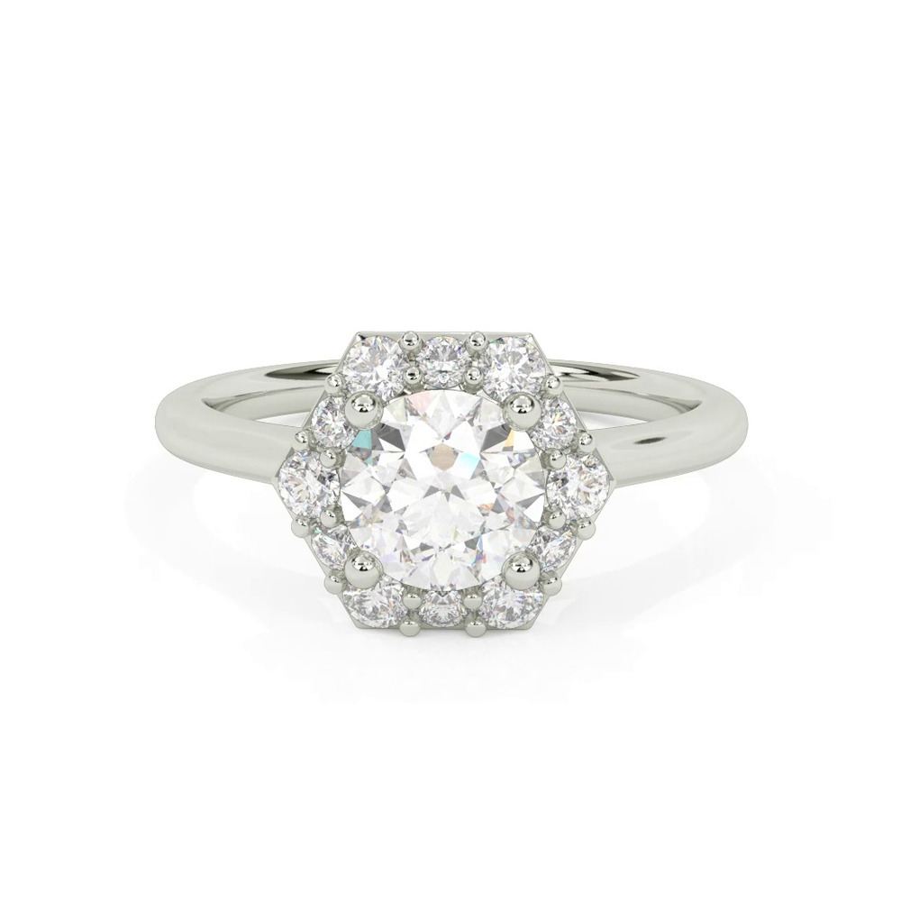360 degree view of Nala Halo Engagement Ring
