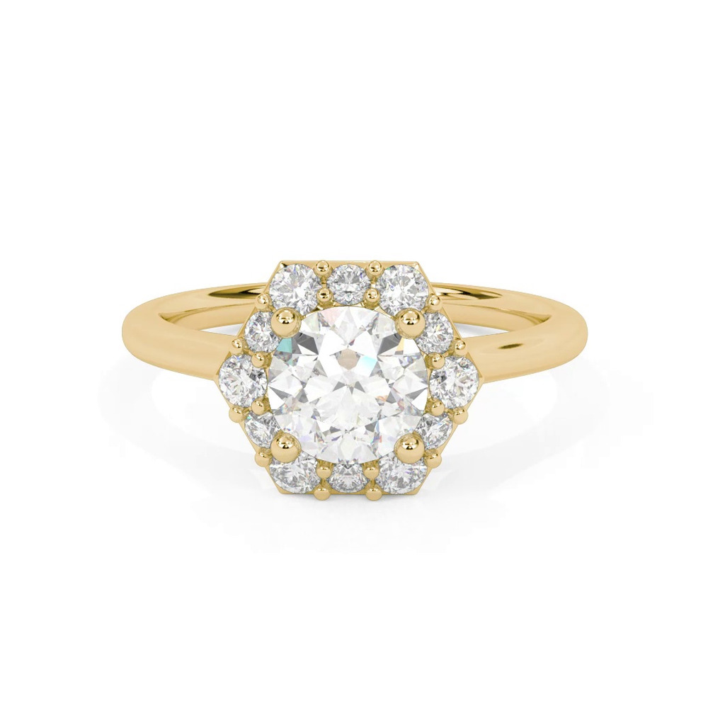 360 degree view of Nala Halo Engagement Ring