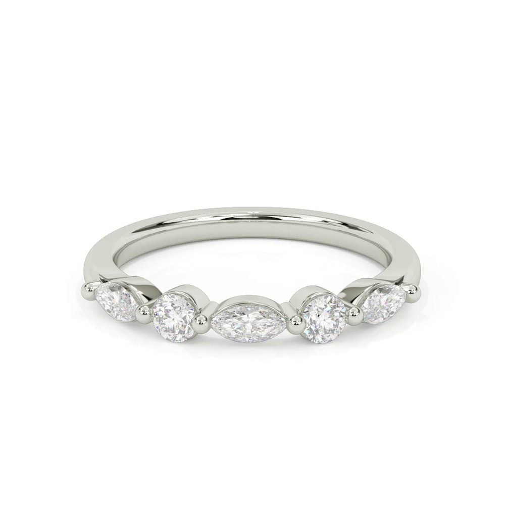 360 degree view of Deirdre Luxe Diamond Band