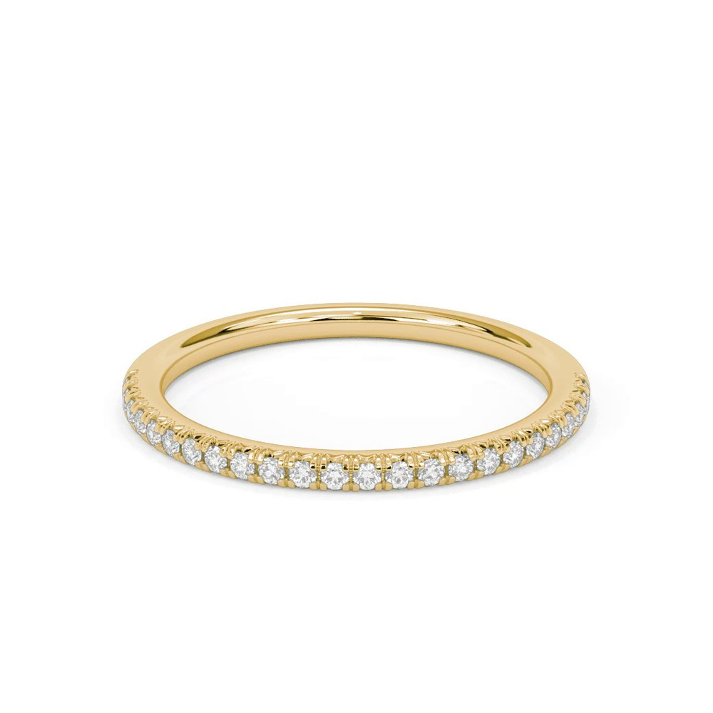 360 degree view of Leyton Pavé Diamond Band