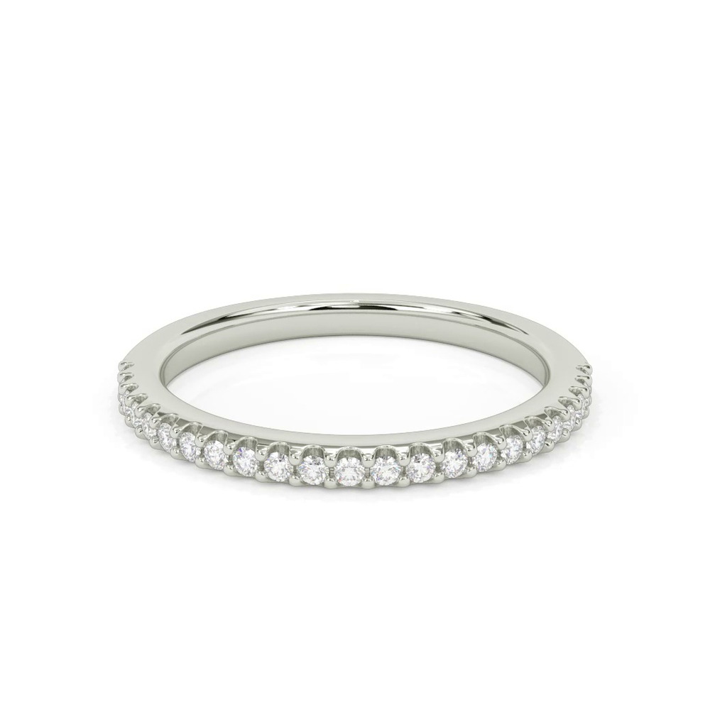 360 degree view of Gisele Pavé Diamond Band