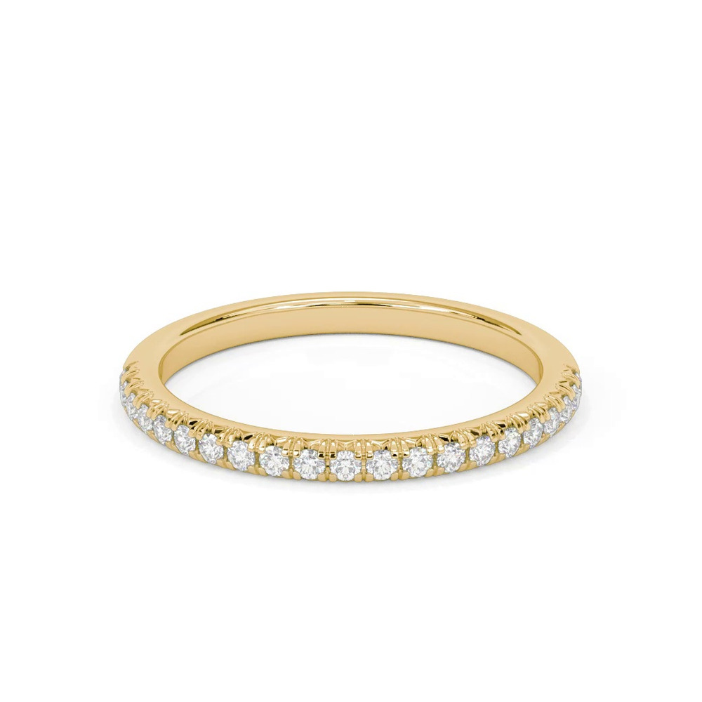 360 degree view of Cherry Pavé Diamond Band