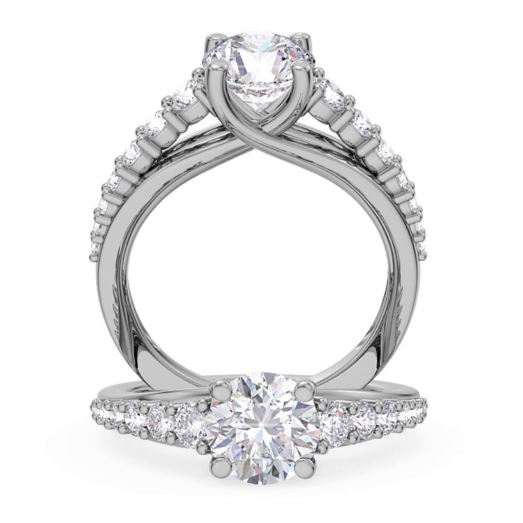 360 degree view of Maka Diamond Engagement Ring