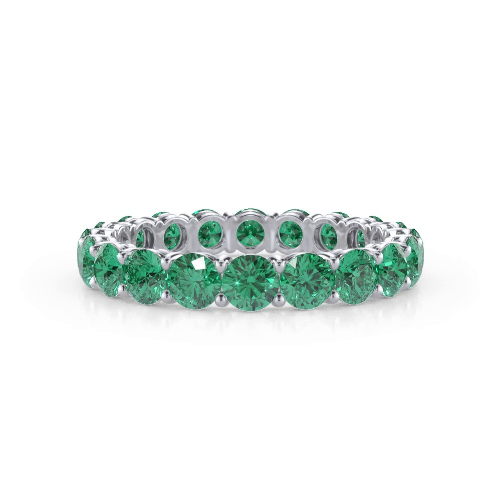 360 degree view of Classic Emerald Eternity Band