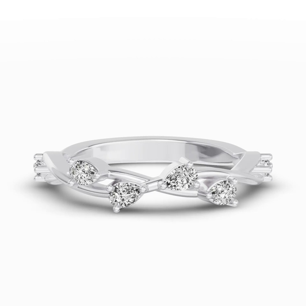 360 degree view of Botanical Twist Diamond Band