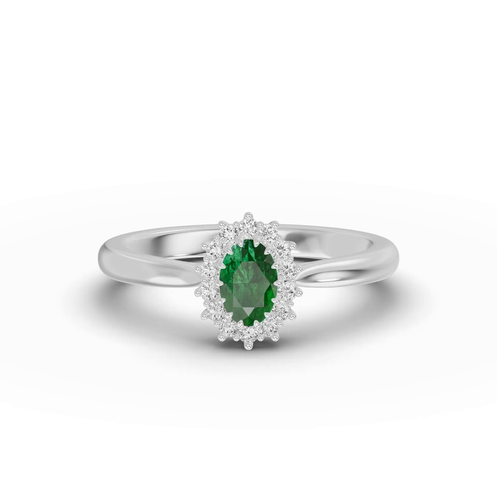 360 degree view of Iconic Oval Emerald & Lab Diamond Halo Ring (6x4mm)