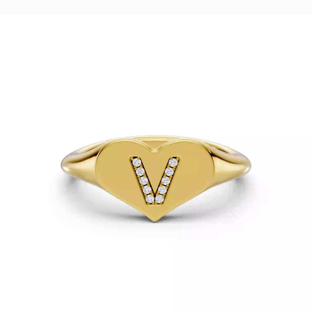 360 degree view of Heart Pavé Lab Diamond Initial Signet Ring - V