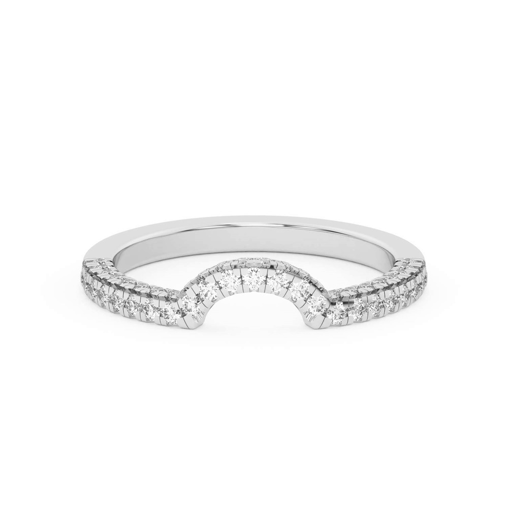 360 degree view of Trio Diamond Curved Band