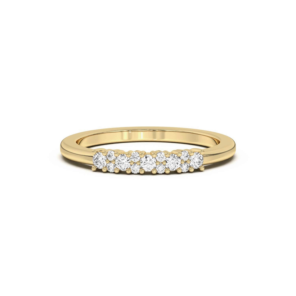 360 degree view of Petite Cascade Diamond Band