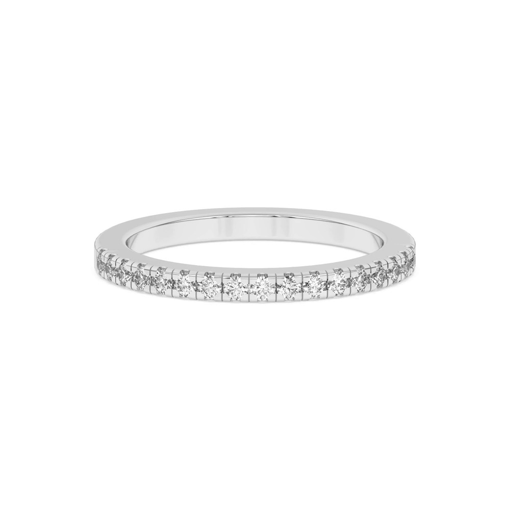 360 degree view of Tria Pavé Band