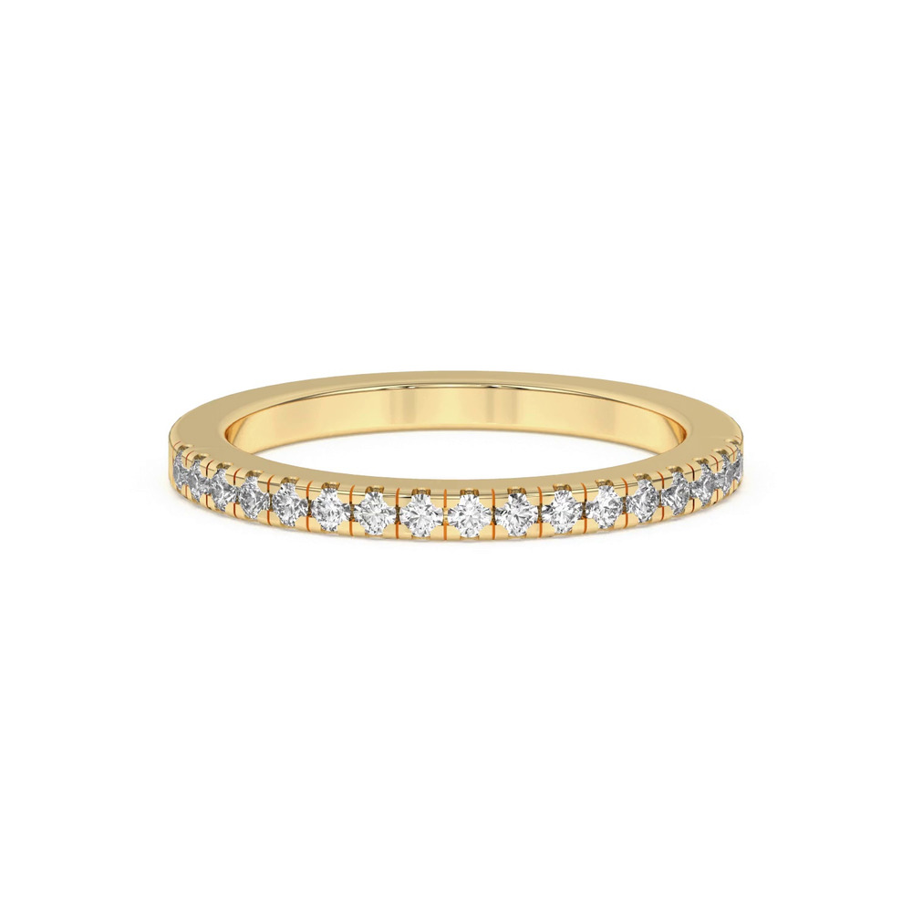 360 degree view of Tria Pavé Band