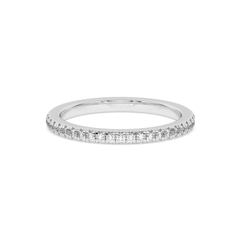 360 degree view of Universal Pavé Band
