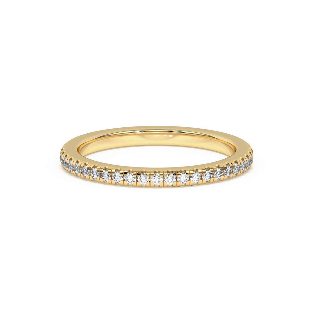 360 degree view of Universal Pavé Band