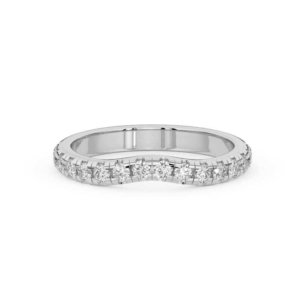 360 degree view of Betsy Grand Curved Lab Pavé Band
