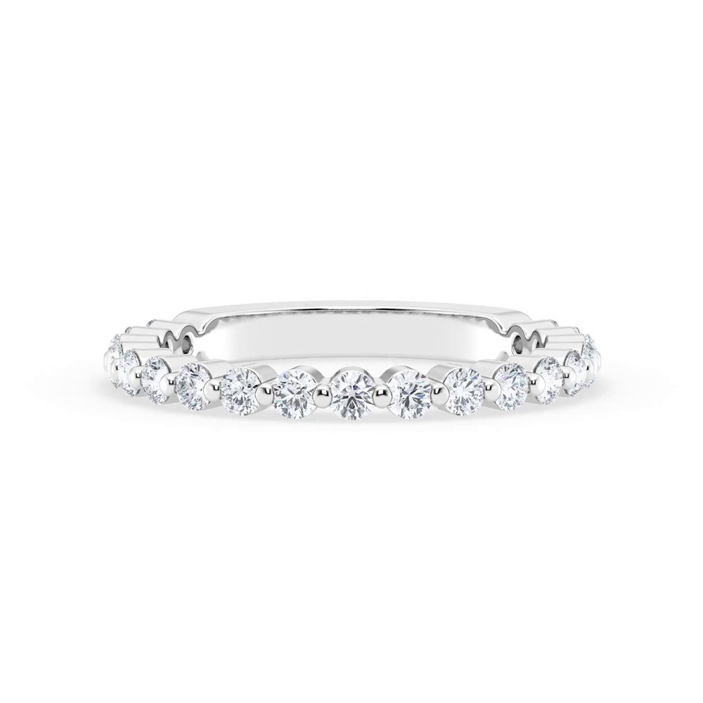 360 degree view of Signature Hearts & Arrows Shared Prong Lab Band (1/2ct. tw.)