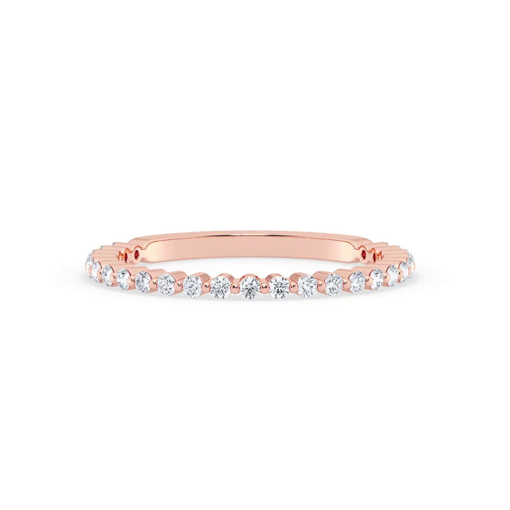 360 degree view of Signature Hearts & Arrows Shared Prong Lab Band (1/4ct. tw.)