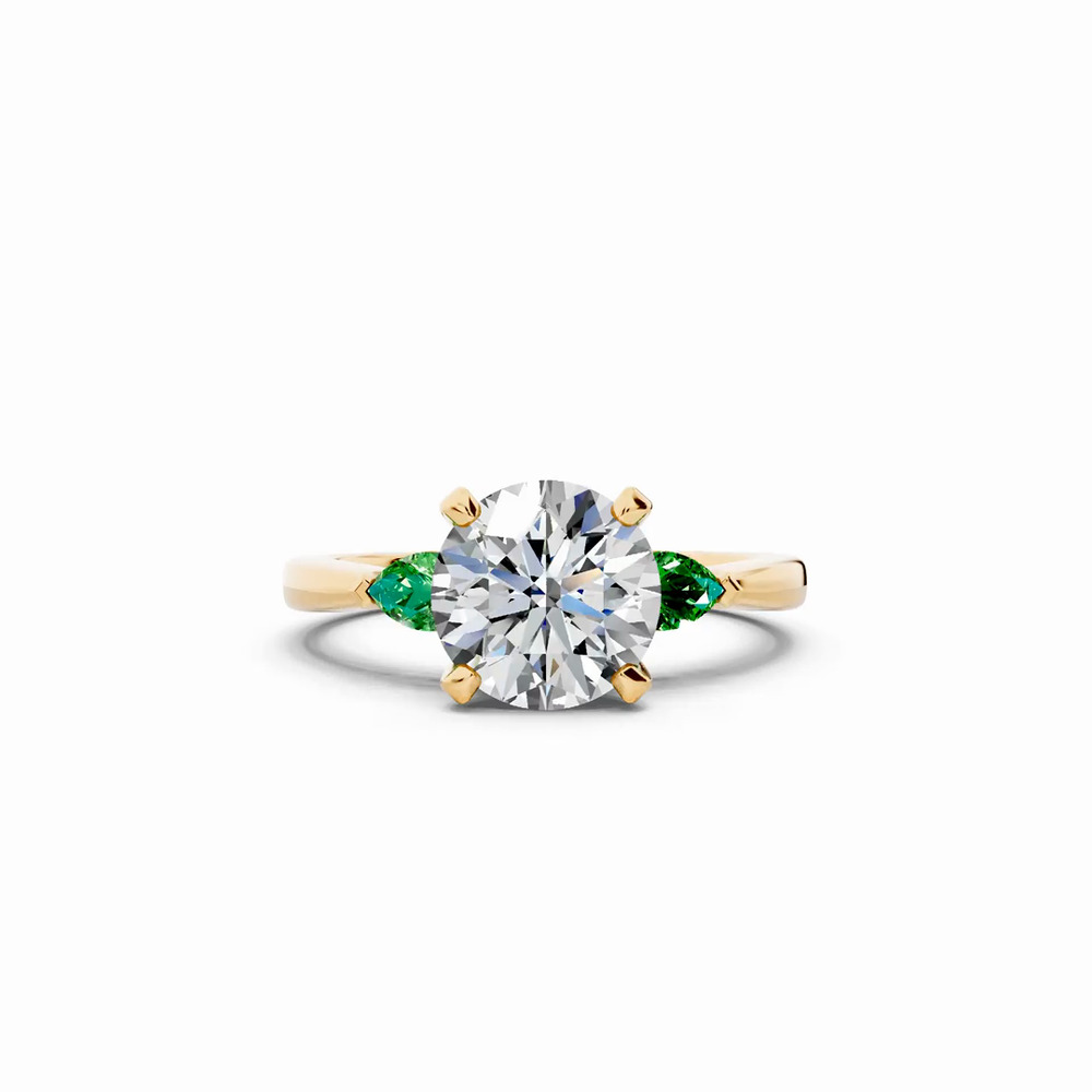 360 degree view of Madison Tsavorite Three-Stone Pear Engagement Ring (0.25 ct. tw.)