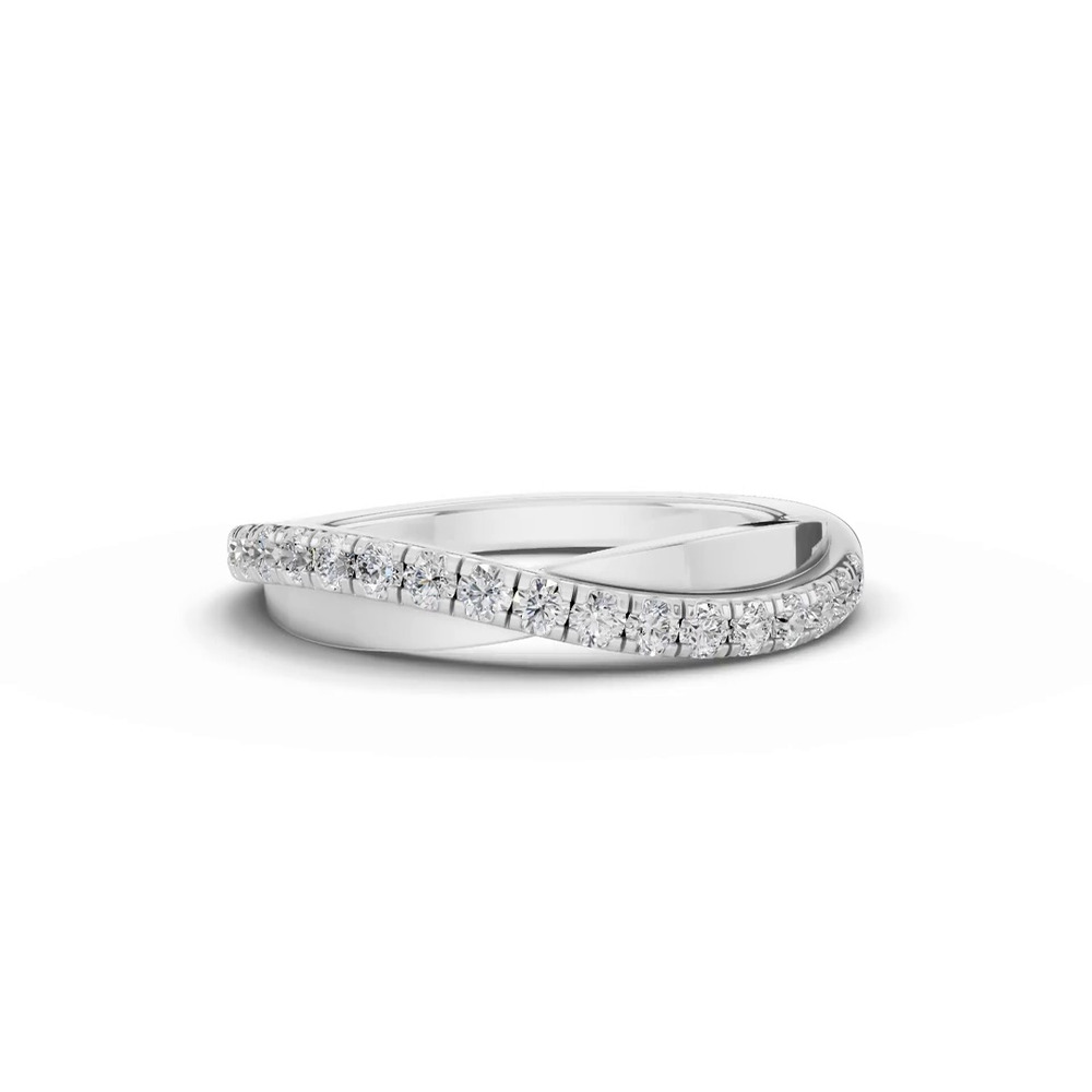 360 degree view of Interlocking Pavé Diamond Wedding Band