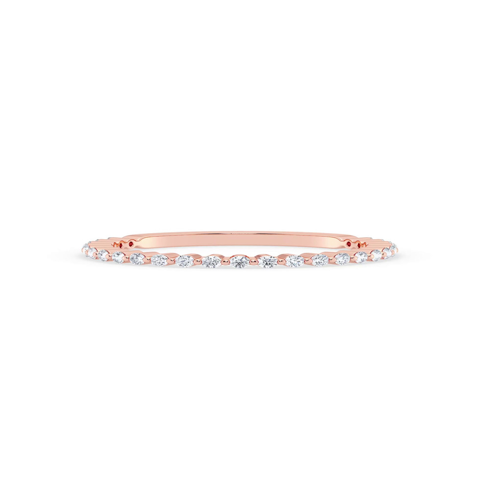 360 degree view of Signature Hearts & Arrows Shared Prong Band (1/4ct. tw.)
