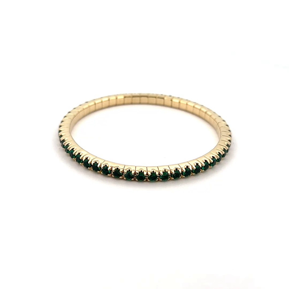 360 degree view of Seamless Stretch Lab Emerald Bracelet