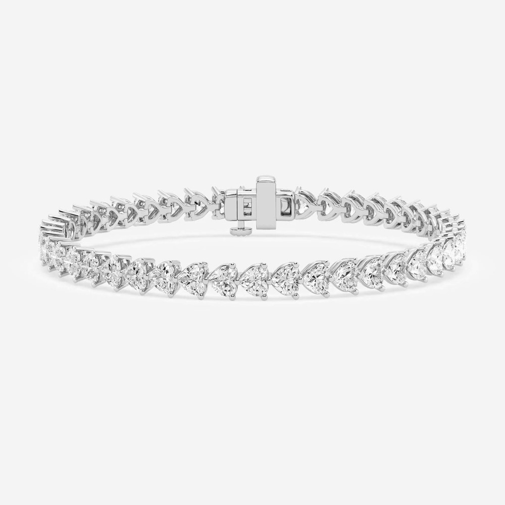 360 degree view of East-West Heart Lab Diamond Bracelet