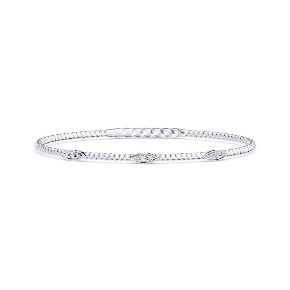 360 degree view of Velocity Active Flex Leaf Diamond Bracelet