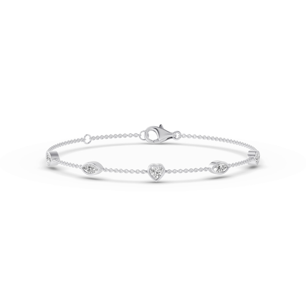 360 degree view of Soluna Lyria Lab Diamond Bracelet
