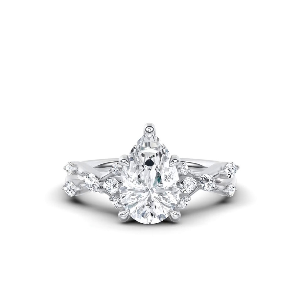 360 degree view of Jardin Valentina Mixed Shape Lab Engagement Ring by Christian Siriano
