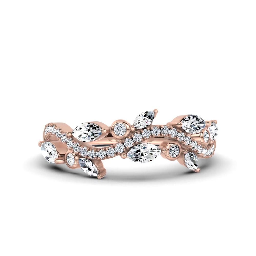 360 degree view of Wildflower Diamond Band