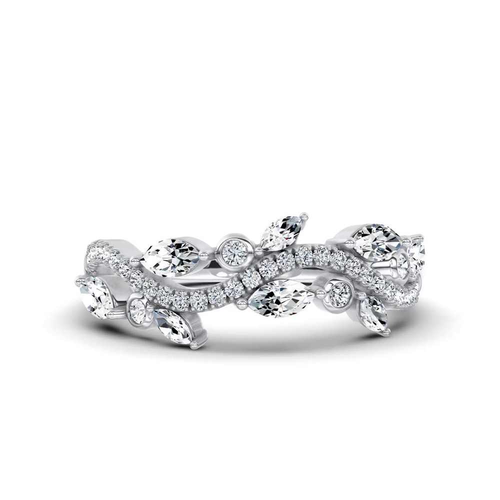 360 degree view of Wildflower Diamond Band