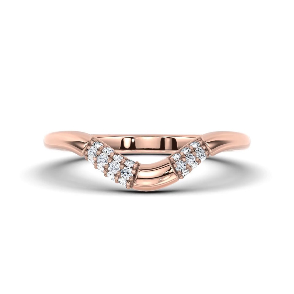 360 degree view of Echo Curved Pavé Diamond Band